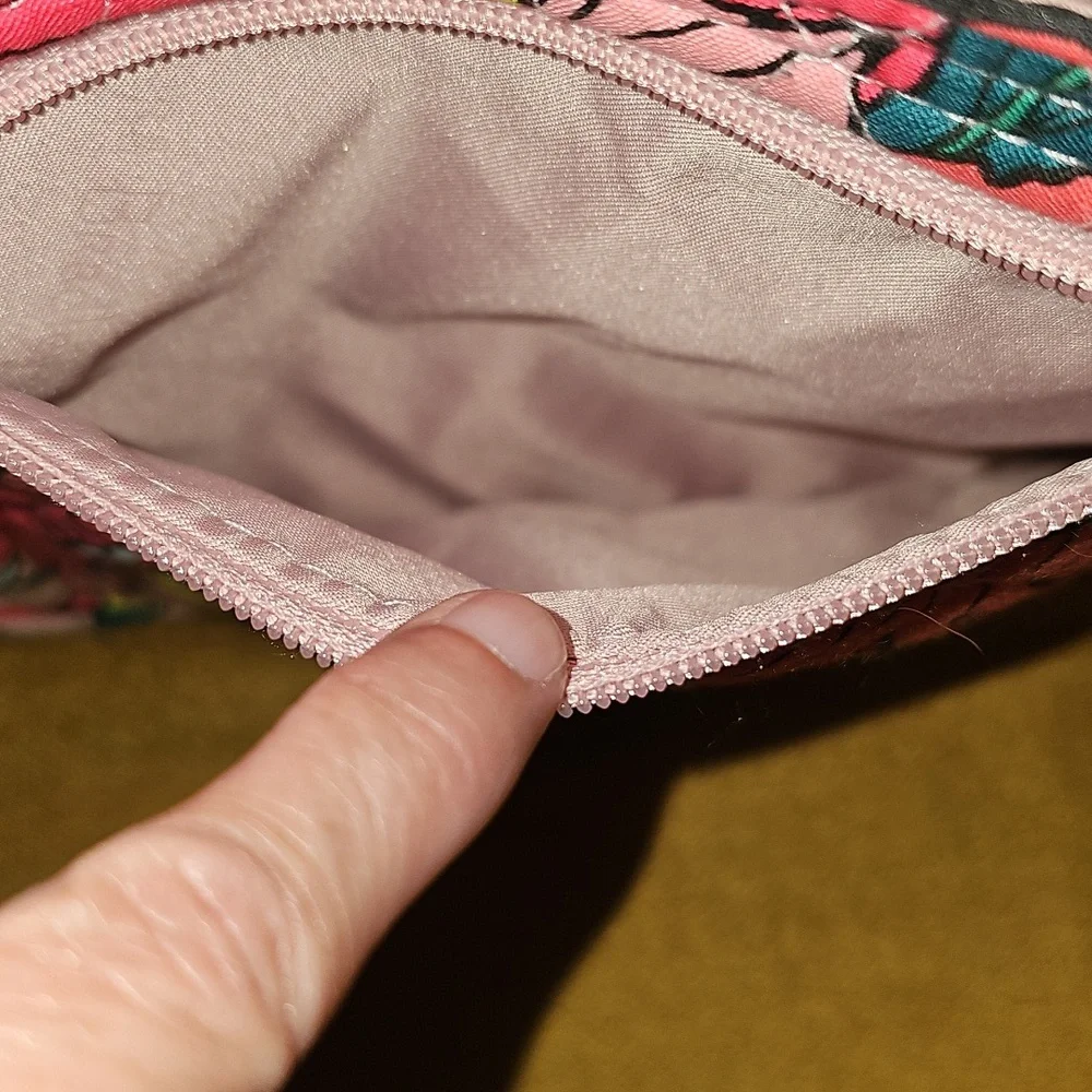 Vera Bradley Hipster Crossbody in Vintage Floral EUC - Picture 3 of 11